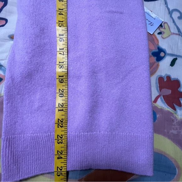 Nordstrom / 100% Cashmere Sweater - Picture 4 of 6